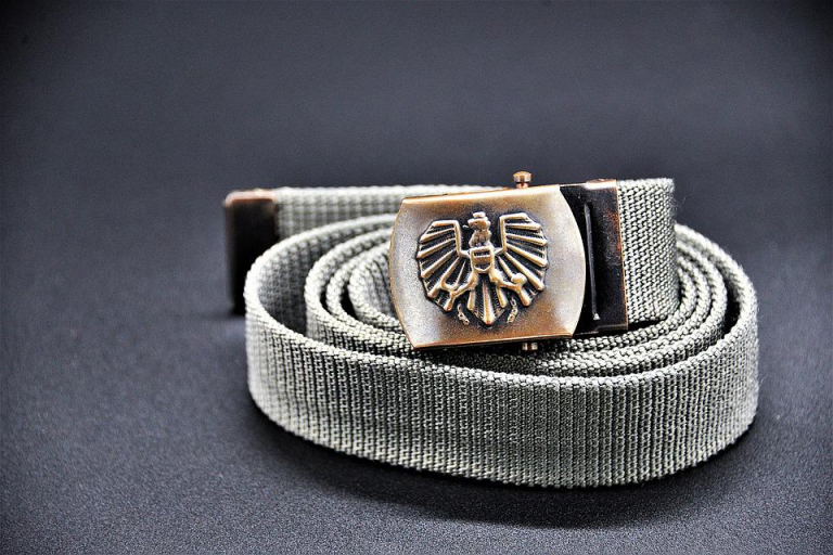 Tout savoir sur les différents types et modèles de boucles de ceinture